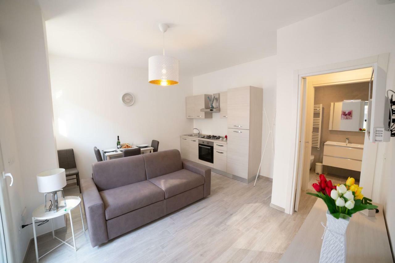 Casa Martina By Home080 - Puglia Mia Apartments โมโนโปลี ภายนอก รูปภาพ