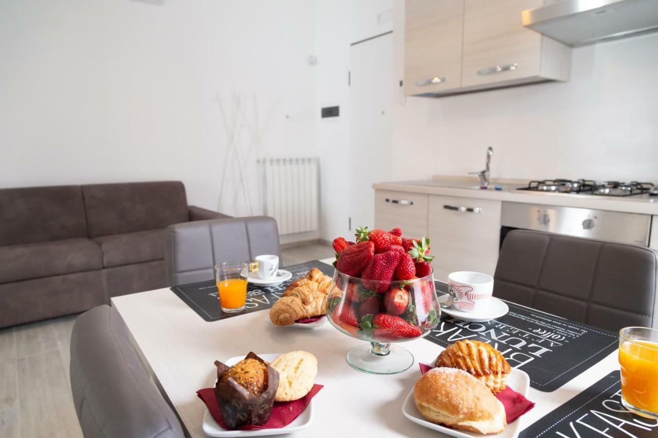 Casa Martina By Home080 - Puglia Mia Apartments โมโนโปลี ภายนอก รูปภาพ