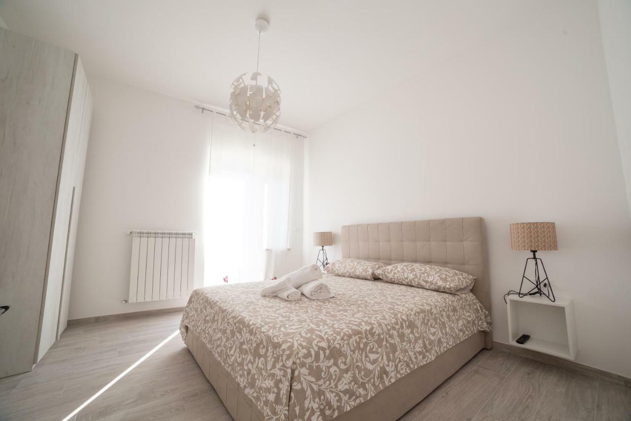Casa Martina By Home080 - Puglia Mia Apartments โมโนโปลี ภายนอก รูปภาพ